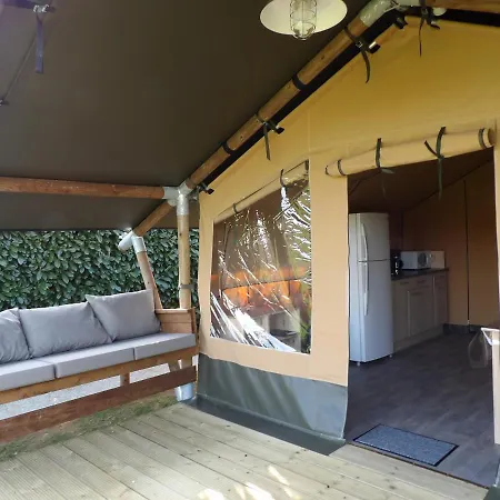 Smile & Braudieres Campsite