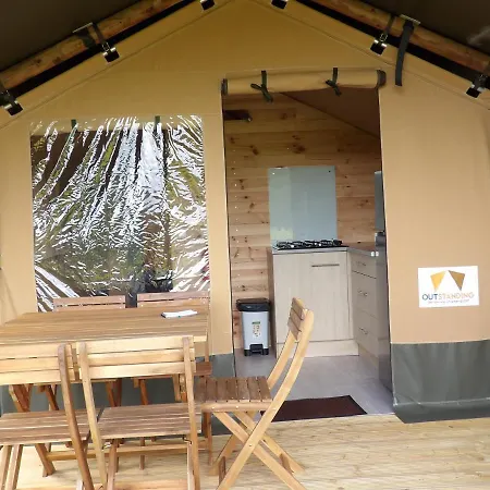 Campsite Smile & Braudieres