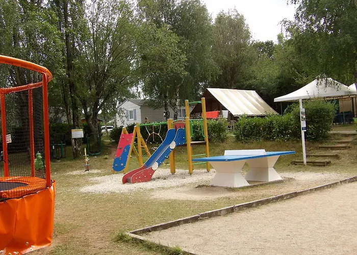 Smile & Braudieres Parque de Campismo Mézières-sous-Lavardin